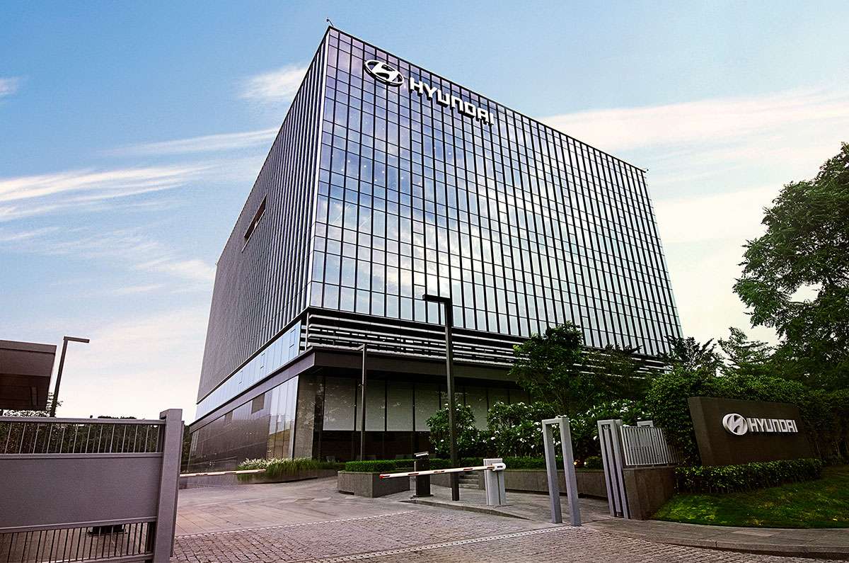 20210727052355_Hyundai_HQ